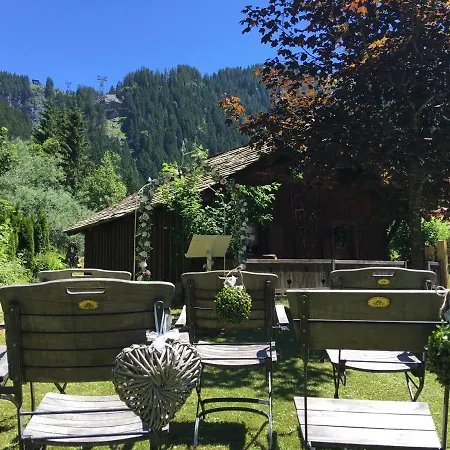 Hotel Le A By Neige Et Roc Morzine