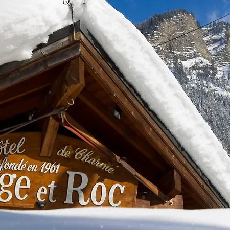 Le A By Neige Et Roc 3*