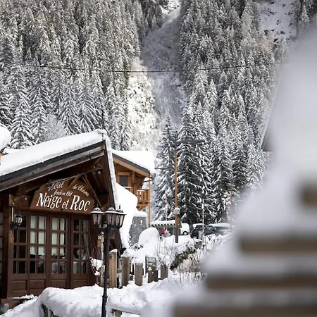 Le A By Neige Et Roc Hotel 3*