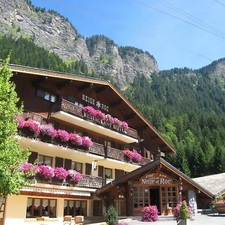 Le A By Neige Et Roc Szálloda Morzine